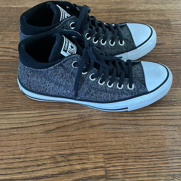 Converse all star mid top size 7 - Picture 2 of 6